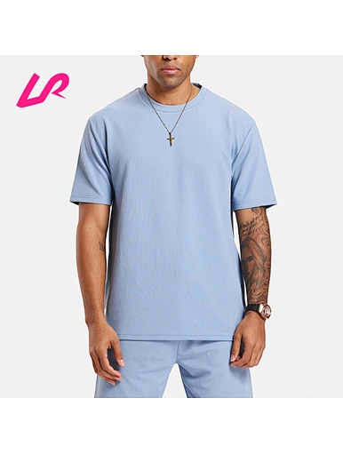 blue t shirt